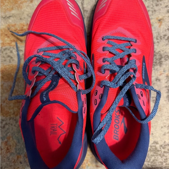 Brooks Men’s Running Shoes - Picture 6 of 6